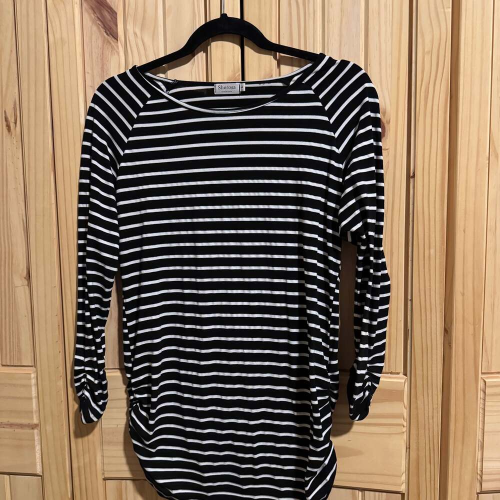 Sherosa Women's Black and White Striped Long Sleeve Ruched Tunic Top